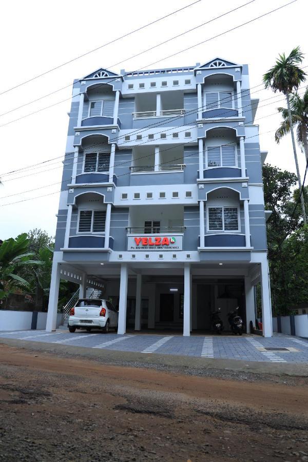 Yelza Hotel&Residence Alwaye Exterior foto