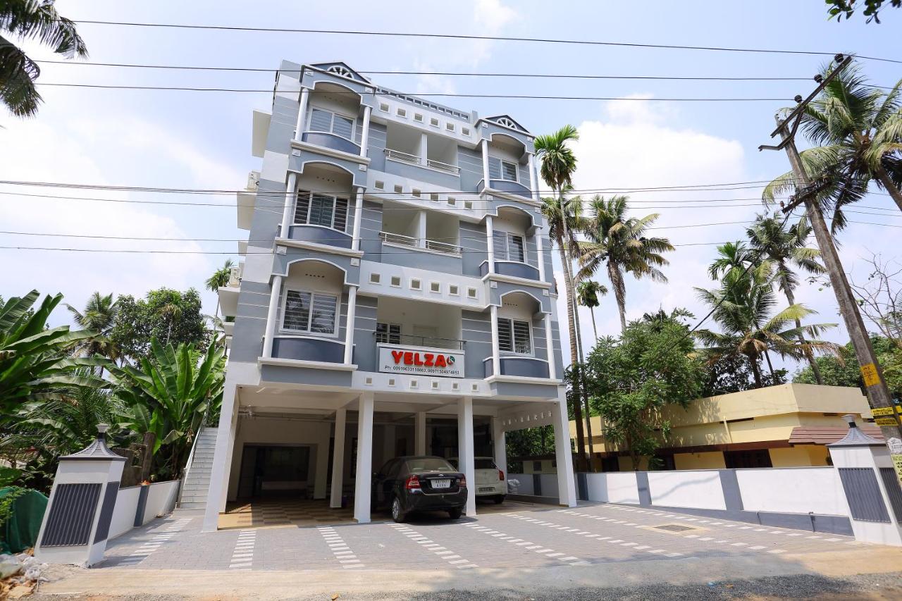 Yelza Hotel&Residence Alwaye Exterior foto
